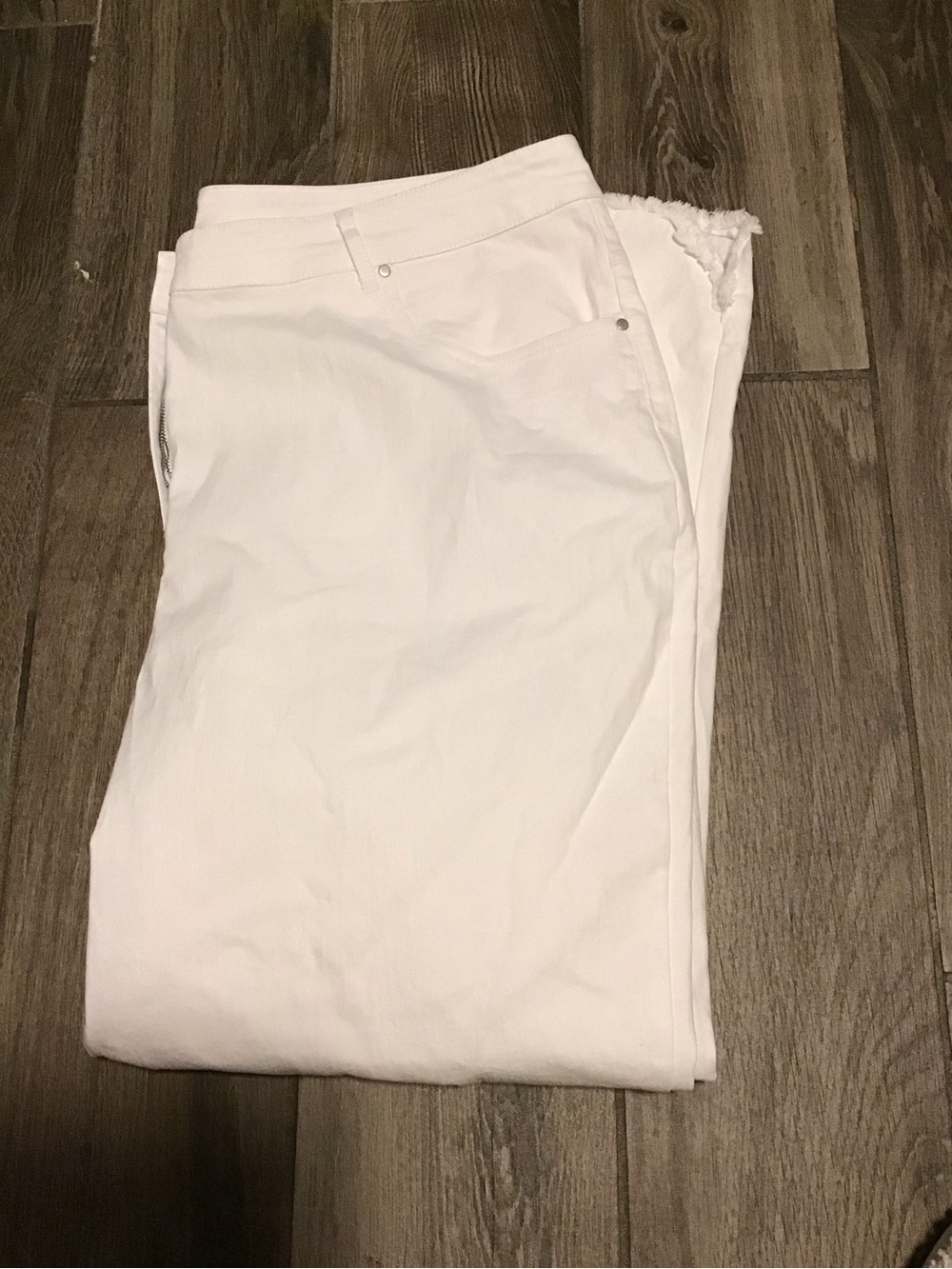 NWT! Ruby Rd. Women's White Skinny Jeans